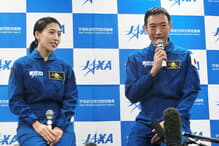 「アルテミス世代」の宇宙飛行士候補が受ける訓練の内容とは？　初公開されたその一部と、記者会見で2人が示した「圧倒的コミュ力」