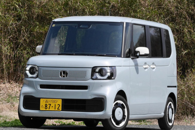 【ホンダ N-BOX 新型試乗】アイデアの詰まった使い勝手はまさに「ニッポンの国民車」だ…中村孝仁