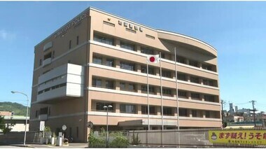 踏切で貨物列車にはねられ女性死亡 山口・岩国市