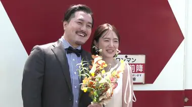 「花嫁姿を天国の祖父に見せたかった」 新婦と祖父母の思い出の無人駅でフォトウェディング【秋田発】