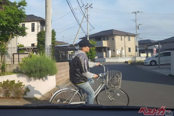 許すまじ!!　自転車のあおり運転が多発中!?　ドライバーが身を守る術は？