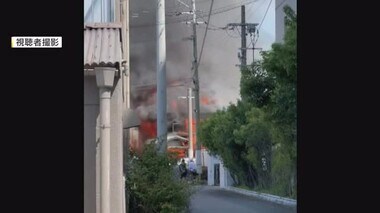 「１階から出火」通報相次ぐ　福岡市東区の火事で数軒延焼か　けが人なし