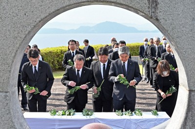 「惨事繰り返さない」犠牲者に慰霊　雲仙・普賢岳大火砕流33年