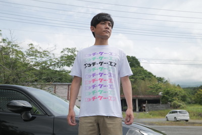 夏のモーターシーンのお供に…HKSのプレミアムグッズにTシャツ2種類が新登場