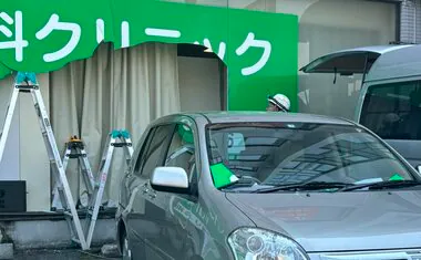 「車検が来たら（運転）やめようと思っていた」高齢ドライバーによる車の事故相次ぐ 札幌市では80代男性の車が建物に突っ込み女性軽傷…釧路市でも70代男性の車がバックで建物衝突 さらに前に突進 北海道