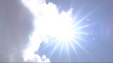 「きょうも汗びっしょり」盛岡で３３℃　岩手県内１９地点で真夏日　９人が熱中症の疑いで病院搬送