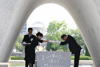 広島市長と広島県知事、あいさつで世界情勢に懸念　特定国批判はせず