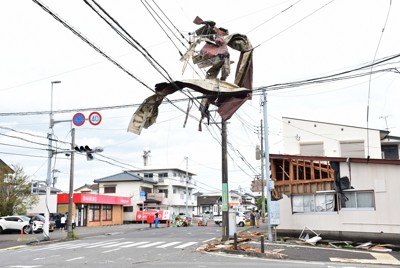 九州で1人行方不明、73人負傷　台風10号、強風などの被害相次ぐ