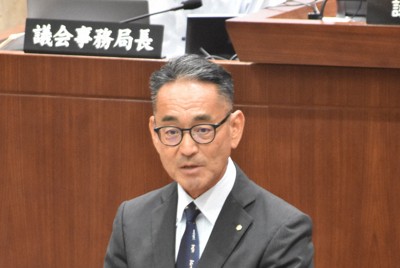 「スマホ依存、親子関係を脆弱に」　教育長が所信表明　愛知・日進