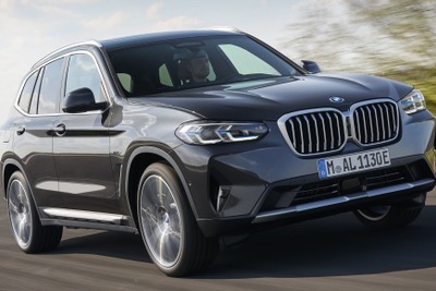 BMW『X3』、第3世代の生産を南アフリカで終了…新型のPHEVを10月から生産へ