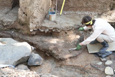 東大寺の僧房礎石に火災の痕跡　平安時代から3回、同じ場所で再建