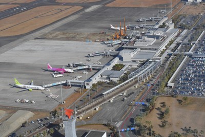 国内各地の空港で見つかる不発弾　識者「国、調査進めるべき」