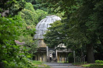 移転100年迎えた国立天文台　アナログ式も　歴史を物語る観測機器