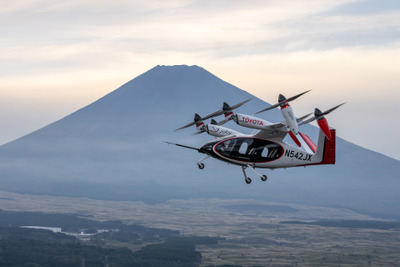 トヨタとJoby、日本初の試験フライトが成功、空のモビリティ実用化へ取り組みを加速