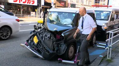 福岡市中央区で西鉄バスと軽乗用車が正面衝突　バスに乗っていた乗客10人にケガなし・軽乗用車の運転手がケガ