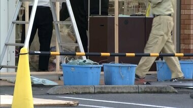 コンビニにワゴン車が突っ込む事故　運転手の77歳男性「アクセルとブレーキを踏み間違えた」　栃木・宇都宮市