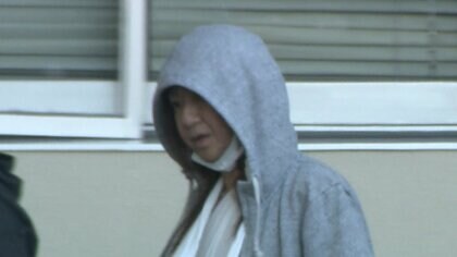 ダンプカーがカーブ曲がり切れず乗用車に衝突し夫婦死亡・40代娘重体…男を逮捕　規制速度の約2倍で走行も「危険運転致死傷という部分には納得いかない」と供述