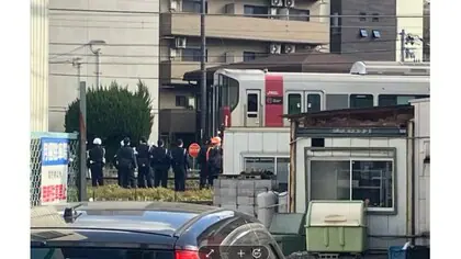 ＪＲ呉線　踏み切りで女性が列車にはねられる　海田市～広間で一時運転見合わせ