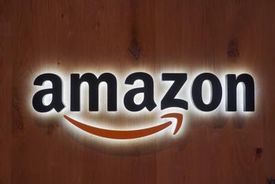 アマゾンが「ふるさと納税」に参入　翌日配送、時間指定で差別化狙う